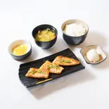ハラスの刻みわさびのせ定食（炭火焼定食・居酒屋 炭田屋）