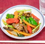 牛肉のオイスターソース（香港プラザ）