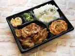 生姜焼き弁当（立ち呑み酒場さとちゃん）
