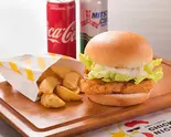 台湾チキンバーガー コンボセット《選べるポテトM・ドリンク 付き》 Taiwanese Chicken Burger Combo Set (M Potato Wedges + Drink)（台湾ジーパイ専門店 CHICKEN NICE 月寒東3条）