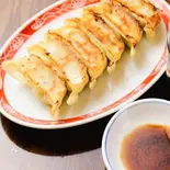 焼き餃子 人気NO.1（元町中華麻辣湯 難波火鍋）