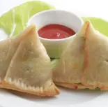 【 501 】サモサ Samosa（インドとアジアの料理 サンティ）