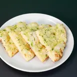 ガーリックナン Garlic Nan（インドアジアンレストランロータス）