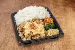 【デカ盛り】旨豚カルビ弁当(ガリマヨ)（じゅうじゅうカルビ草加松原店）