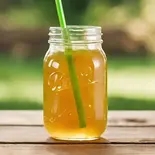 アップルジュース(果汁100%)100% Apple Juice（スムージー＆タコライス 農Cafe and Marche(農カフェアンドマルシェ)東新宿店）