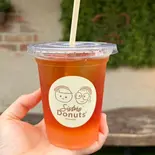 桃ティー（Sisters’ Donuts）