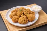 骨なし韓国フライドチキン 8ピース(約300g)【大根ピクルス付き+サイダー付き】(ソウルチキン ソウル物語)