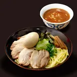 魚介豚骨【辛みそ・チャーシュー】つけ麺(並)【味玉】≪2928≫（デリズ京急鶴見店）