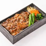 炭火牛カルビ重（西大井精肉店）