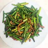 豚肉と二ン二クの芽炒め(喜味家)