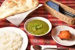 ほうれん草チキンカレー（サッツカール 日暮里店）
