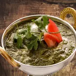 ほうれん草チキンカレー(アジアンダイニング&バー明り富士)