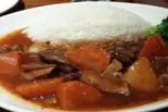 牛腩飯（中華料理 よしだ家）