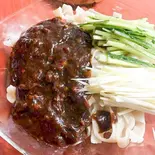 ジャジャン刀削麺（味府 中華居酒屋）