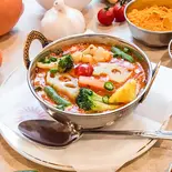 野菜カレー Vegetables Curry（インド料理レストランSURAJ岸里店）