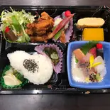 旬菜弁当（日本料理 味三昧）