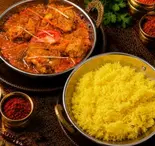 【単品購入より790円お得！】選べるカレー＆ナンまたはライスセット / Value Curry ＆ Nan or SaffronRice Set（本格インド料理MAHALAYA）