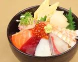 海鮮ネタ「7種」丼（海鮮丼 近衛 Powered by 杉玉 新秋津）