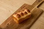 ミニ食パン(ホテル)（【富士山の溶岩窯の店】パンの実）