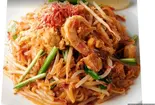 パッタイ(本格タイ風焼きそば)~ pad Thai（インド＆タイ料理スマイル Indian ＆ Thai restaurant ＆Bar~Smile）