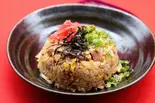 島らっきょうとラフテーのチャーハン（民謡ステージ歌姫）