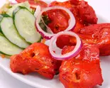 チキンティッカ (2P)/Chicken Tikka (2P)（ナマステネパール）