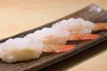 赤えび【3貫】（阿部寿司 広尾本店）