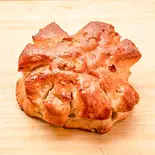 くるみパン（ボアラクテ）