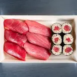 生本まぐろ握りセット 赤身、中トロ、鉄火巻き（みらい水産【生本まぐろ店】）
