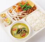 タイ プレミアム ボックス(グリーンカレー)Thai Premium Box (Green Curry)（インドネパールレストランNEW POKHARA）
