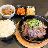 焼肉弁当(極)(MOW)