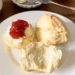 イチゴジャムスコーン（Cafe Birdie）