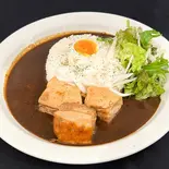 欧風黒バター豚角煮カレー（spicy motel）