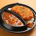 ロースカツカレー（まるべん）