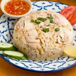 蒸し鶏のせご飯 Steamed chicken pickled rice（UPAHAR ウパハール）