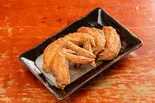 手羽先の唐揚(2本)(豪快炙りもも焼き 嵐坊)