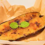 創作焼き芋【ブリュレ】 Bitesize baked Sweet potato brulee（芋や。むかい 新深江店）