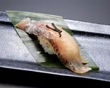 江戸前黒むつ昆布〆 Black Gnomefish with marinated kelp(東京寿司 ITAMAE SUSHI 愛宕店 Tokyo Sushi Itamae Sushi Atago)