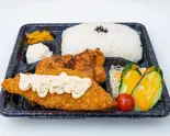 白身フライ弁当 Fried White Fish Bento Box（からあげいっぽん）