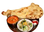 Aセット(カレー1品4種類から選べるセット)（スパイス メロディ）