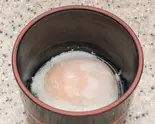 温泉玉子 Soft-Boiled Egg（富士そば 新宿店）