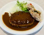 人気No. 5！ハンバーグとからあげセット（洋食屋ハル）