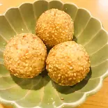 揚げごま団子(3個)(ベトナム料理Soulmate)