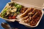 ケイジャンチキンのタコス風キーマカレー Cajun Chicken Taco Keema Curry（【濃厚チーズ＆アボカド】天才のタコライス 天王寺店）