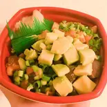 バラアボカド丼(丼丸きらく)