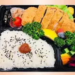 とんかつ弁当(ゴールデン酒場SANGO-YA)