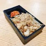 特選国産ホルモン焼肉重 (塩たれ・キムチ)（鉄板焼肉 スタミナ亭 清水店）