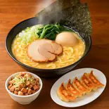 TUKASA白丸DXセット（横濱とんこつ TUKASA 関内店）