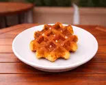 本場ベルギー風ワッフルプレーンAuthentic Belgian-Style Plain Waffle（STACKS525 バーガーとワッフルの持ち帰り専門店）