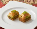 バクラワー2個 baklava2 piece（ケバブ屋台★TADIM★ kebap Shop 新小岩店）
